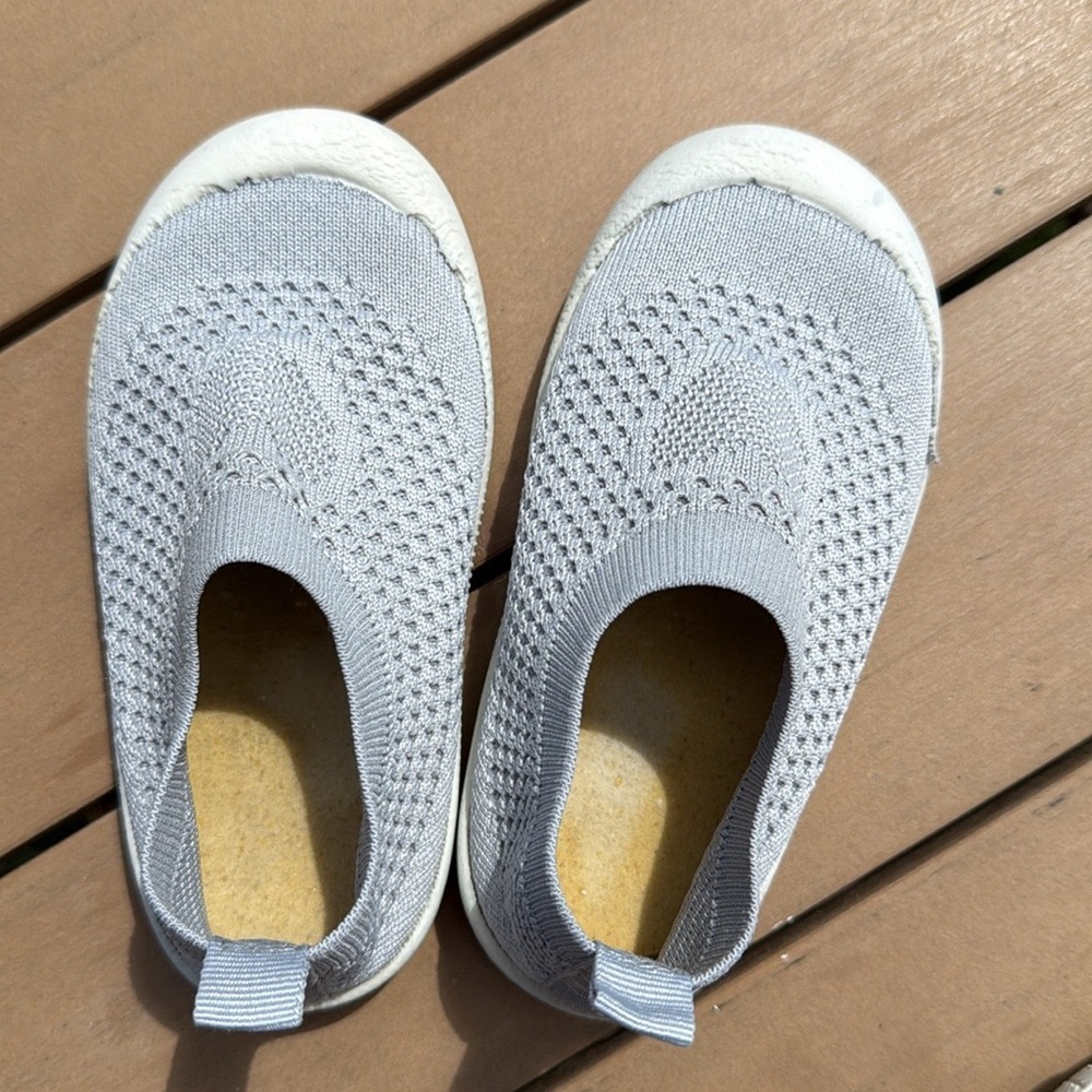 size 26 Toddler roaming shoes, Gray Slip-On wide foot with heart embellishment